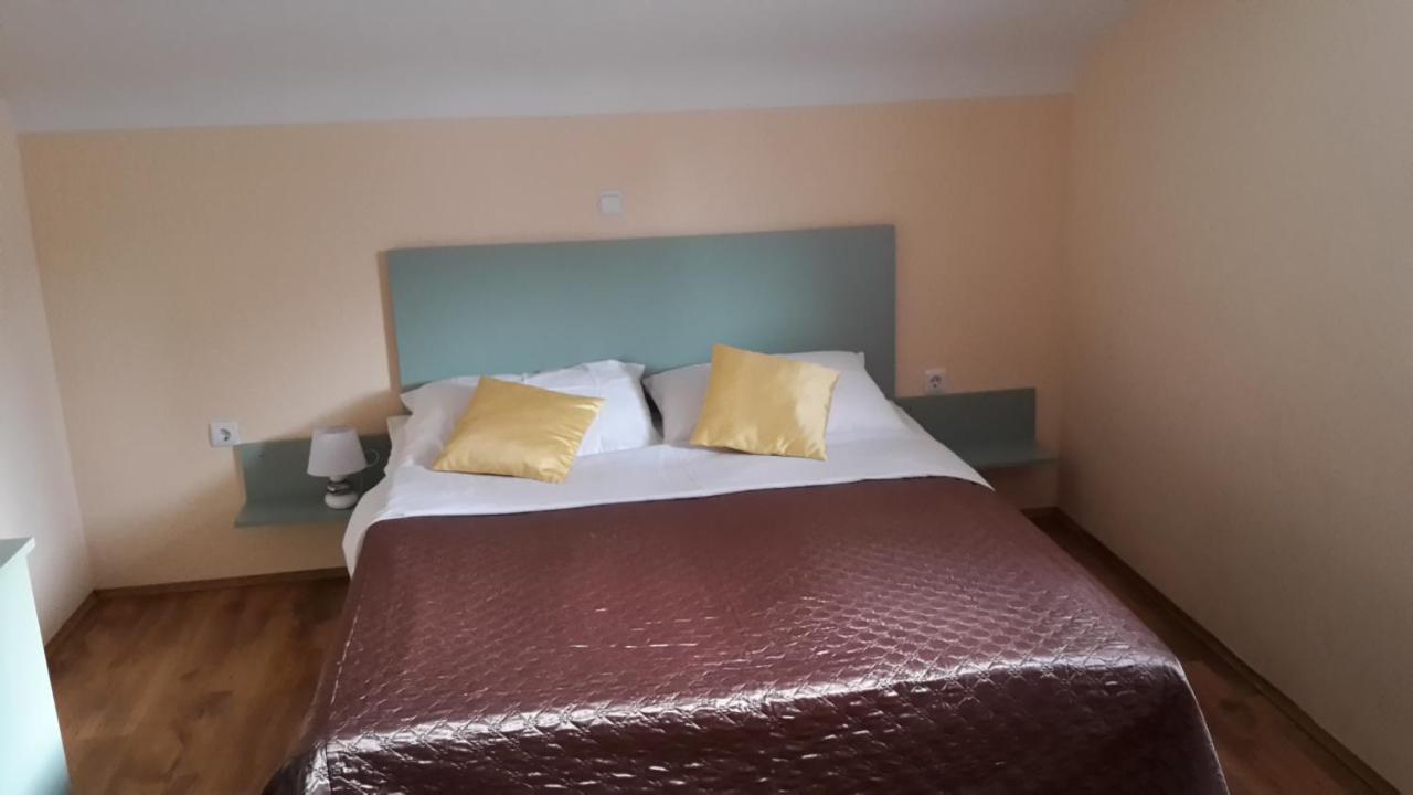 Ferienhaus Vesna 빈예라크 외부 사진